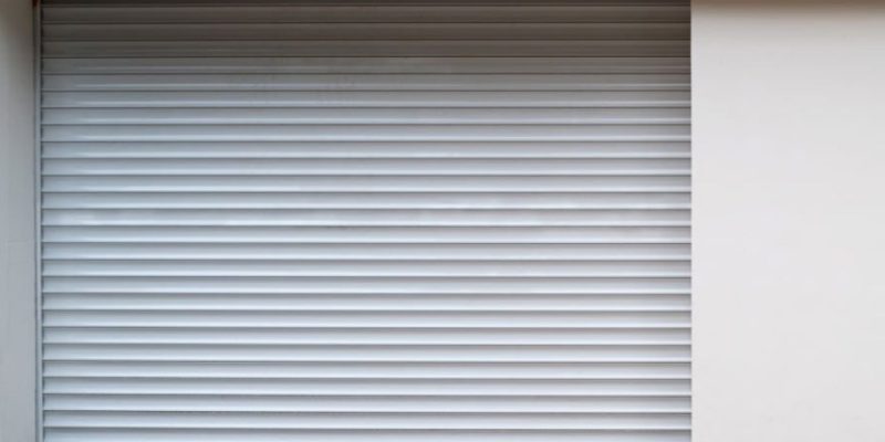 Installation portes de garage à enroulement