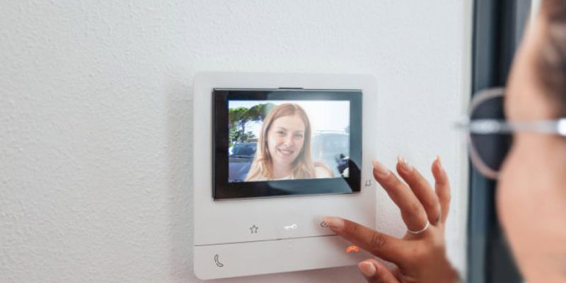 visiophone écran intérieur contrôle accès